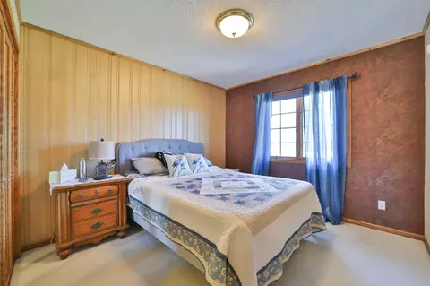 Bedroom - 7124 Stevens Rd, Onamia, MN 56359 photo 5 of 17