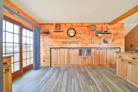 Kitchen - 7124 Stevens Rd, Onamia, MN 56359 photo 5 of 8