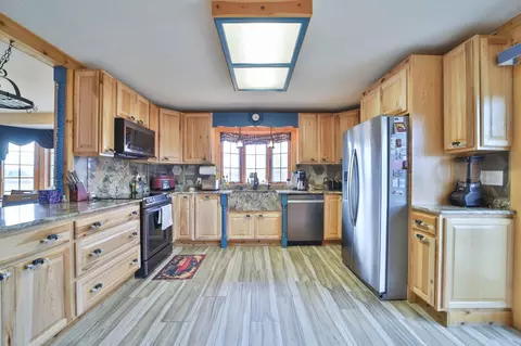 Kitchen - 7124 Stevens Rd, Onamia, MN 56359 photo 1 of 8