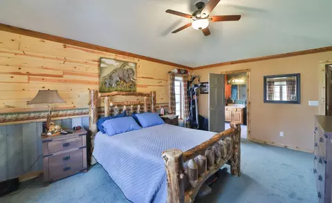 Bedroom - 7124 Stevens Rd, Onamia, MN 56359 photo 4 of 17