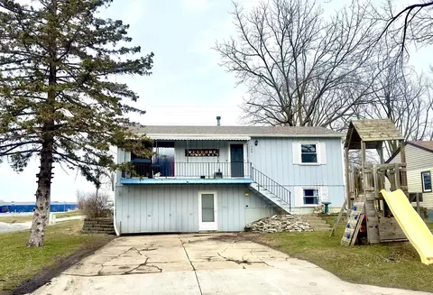 308 3rd Ave NE, Dodge Center, MN 55927