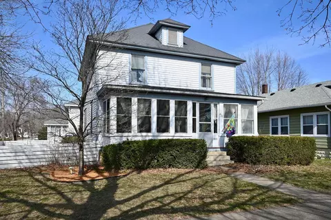 479 Olmstead St, Winona, MN 55987