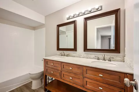 3857 Heather Dr, Eagan, MN 55122 photo 21