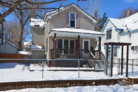739 Bradley St, Saint Paul, MN 55130