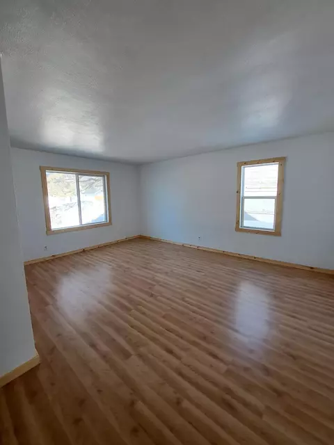 302 Minnesota Ave E, Sebeka, MN 56477 photo 7