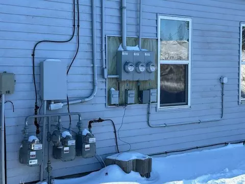 302 Minnesota Ave E, Sebeka, MN 56477 photo 2
