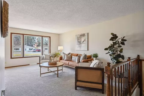 6312 Pionervej, Askov, MN 55704