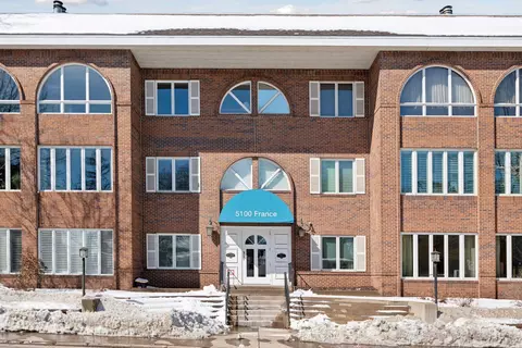5100 France Ave S #303, Edina, MN 55410