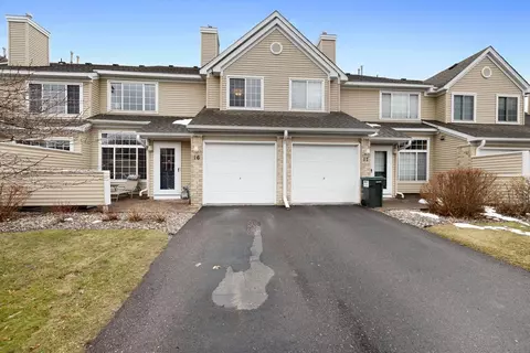 2255 Ranchview Ln N #16, Plymouth, MN 55447