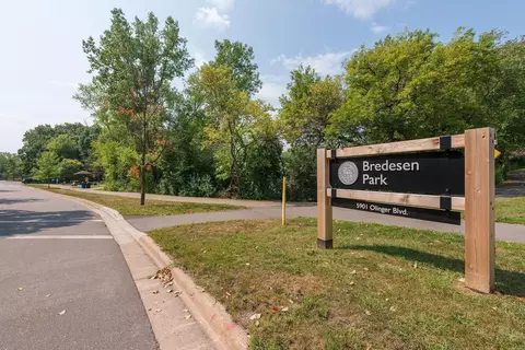 5315 Blake Rd S, Edina, MN 55436 photo 77