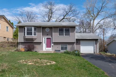 1771 Leone Ave, Saint Paul, MN 55106
