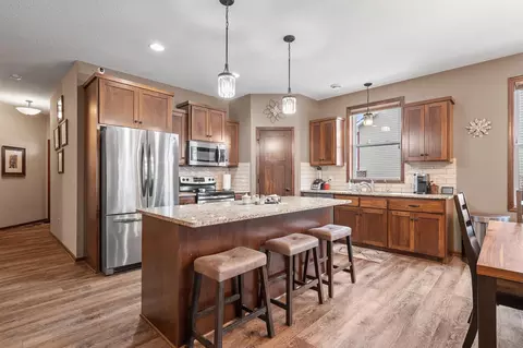 10295 Kittredge Pkwy NE, Otsego, MN 55301