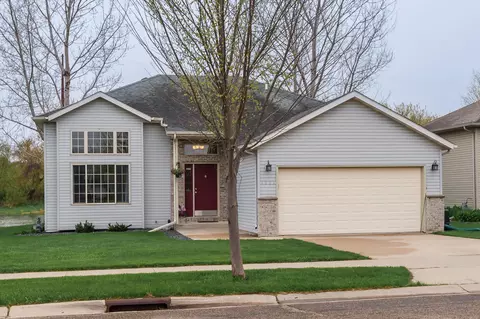 4802 57th St NW, Rochester, MN 55901