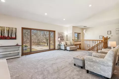 Living - 22611 43rd Ave, Saint Augusta, MN 56301 photo 2 of 10