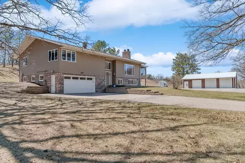 Exterior - 22611 43rd Ave, Saint Augusta, MN 56301 photo 9 of 12