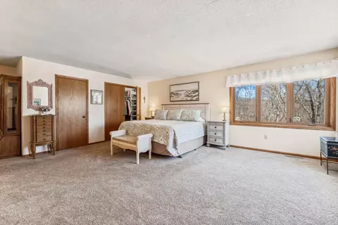 Bedroom - 22611 43rd Ave, Saint Augusta, MN 56301 photo 2 of 7