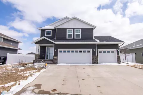 2133 12th St W, West Fargo, ND 58078
