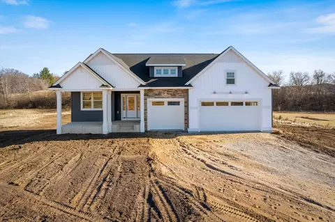 993 154th Ave, New Richmond, WI 54017