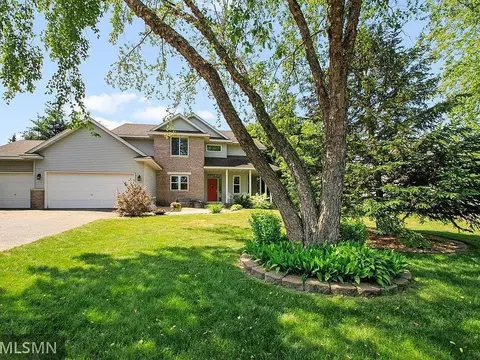 8327 Colton Ave, Woodbury, MN 55125