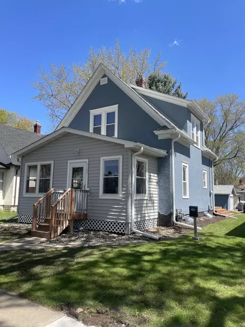 3107 Arthur St NE, Minneapolis, MN 55418