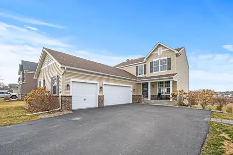19555 Hazel Nut Ave, Lakeville, MN 55044