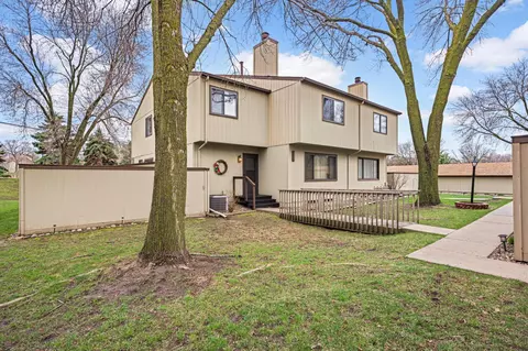 6365 Saint Johns Dr, Eden Prairie, MN 55346