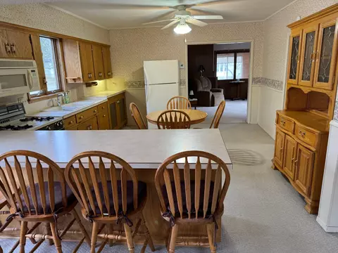 504 E 4th St, Albert Lea, MN 56007 photo 6