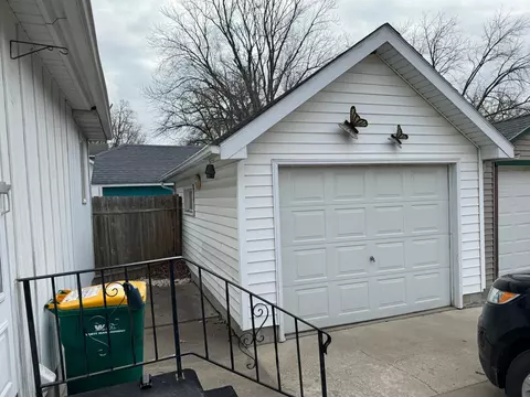 504 E 4th St, Albert Lea, MN 56007 photo 3