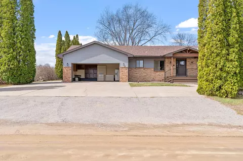 9201 Cain Rd, Corcoran, MN 55340 photo 3