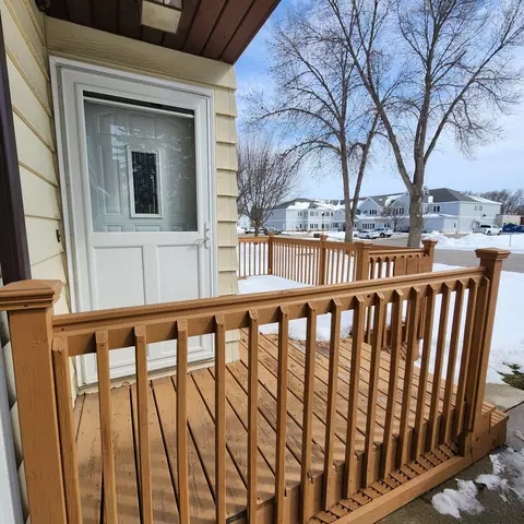 610 E Fairview Ave, Olivia, MN 56277 photo 3