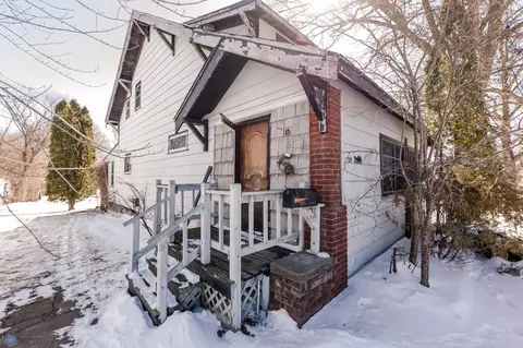 1211 Washington Ave, Detroit Lakes, MN 56501