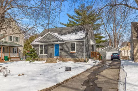 4524 Halifax Ave N, Robbinsdale, MN 55422