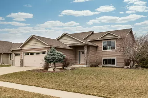 3635 Blakesley Ln NW, Rochester, MN 55901