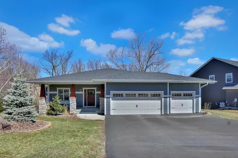 13638 Gotham Ct, Apple Valley, MN 55124