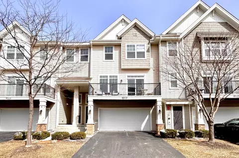 11866 Emery Village Dr N #3102, Champlin, MN 55316