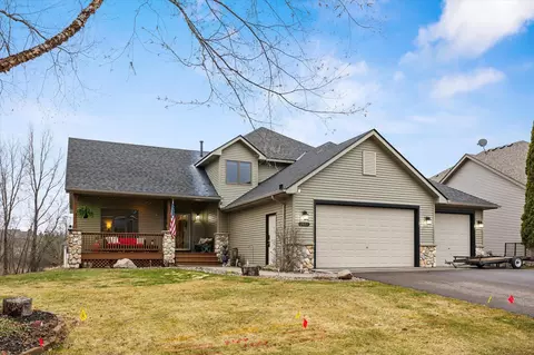 7927 17th St N, Oakdale, MN 55128