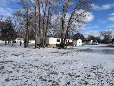209 3rd Ave E, Gary, MN 56545 photo 27