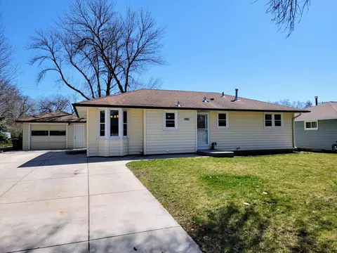 1951 Forest St, Hastings, MN 55033