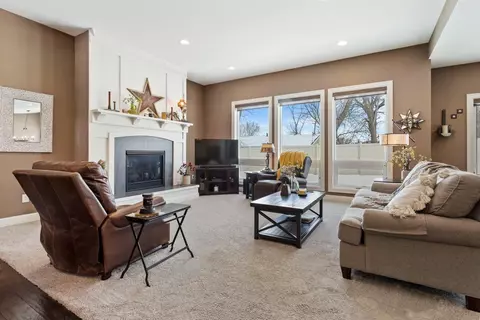 10908 River Pines Dr N, Champlin, MN 55316 photo 6