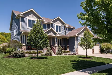3953 Autumn Lake Ct SW, Rochester, MN 55902