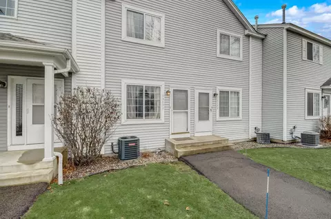 13177 Murdock Ter, Eden Prairie, MN 55347