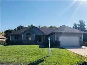 21095 Floral Bay Dr N, Forest Lake, MN 55025