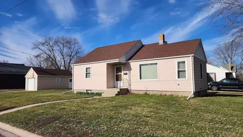 210 N Drew St, Redwood Falls, MN 56283