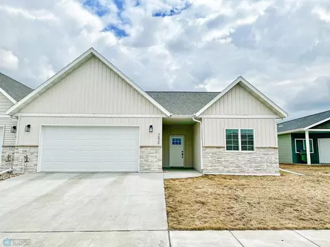 7026 67th St S, Horace, ND 58047