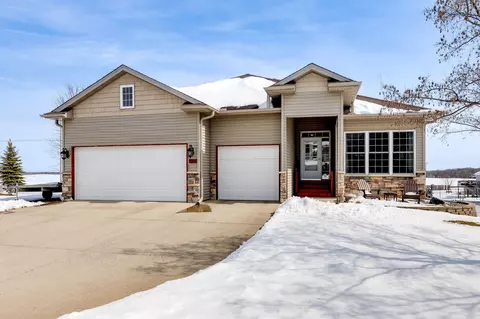 123 Pheasant Ridge Dr, Montrose, MN 55363
