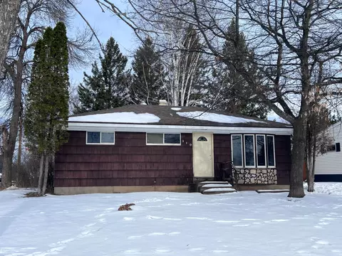 319 Fairfax Rd, Hoyt Lakes, MN 55750