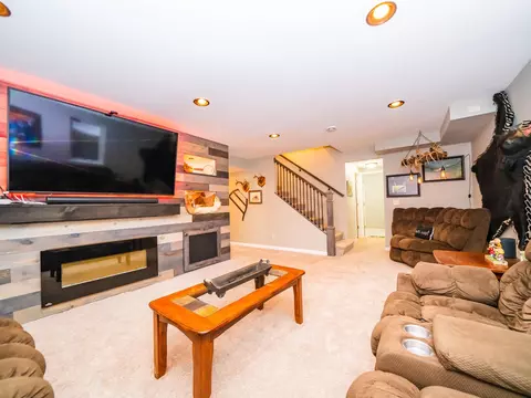 Living - 9576 Libby Ln, Brainerd, MN 56401 photo 5 of 6