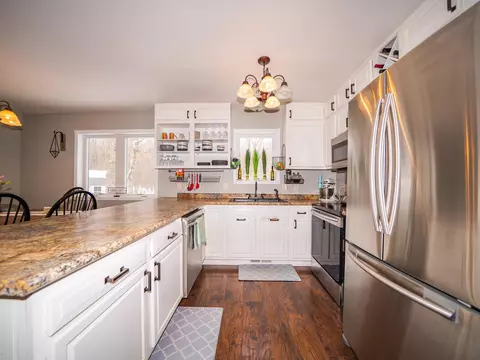 Kitchen - 9576 Libby Ln, Brainerd, MN 56401 photo 2 of 5