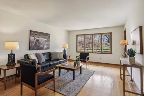 8309 28th Ave N, New Hope, MN 55427