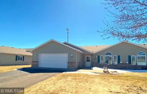 1320 Tennessee Dr, Sartell, MN 56377